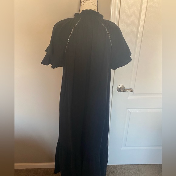 Black Maxi Dress - Picture 9 of 10